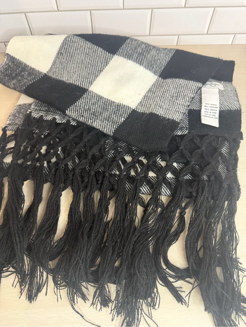 Jessica Simpson Black & White Plaid Fringe Scarf